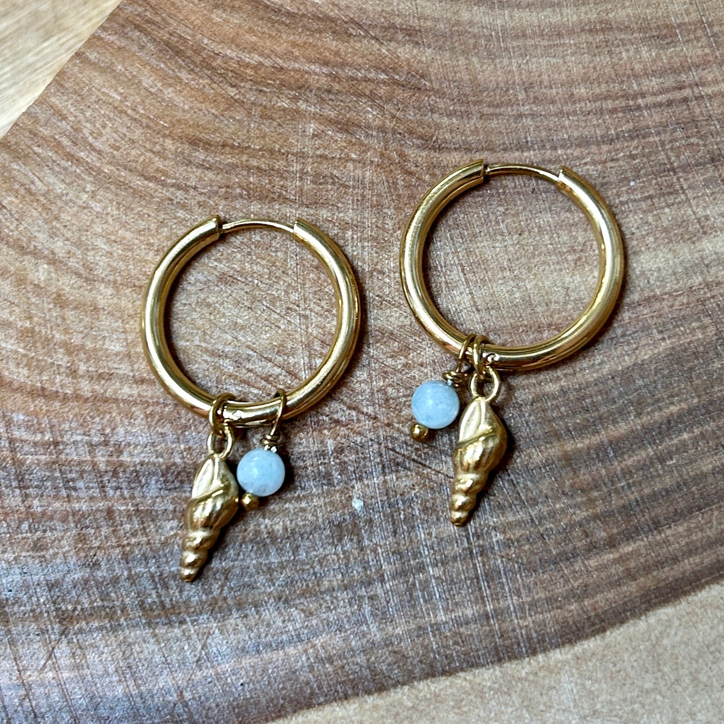 Screw Shell Earrings - Aquamarine