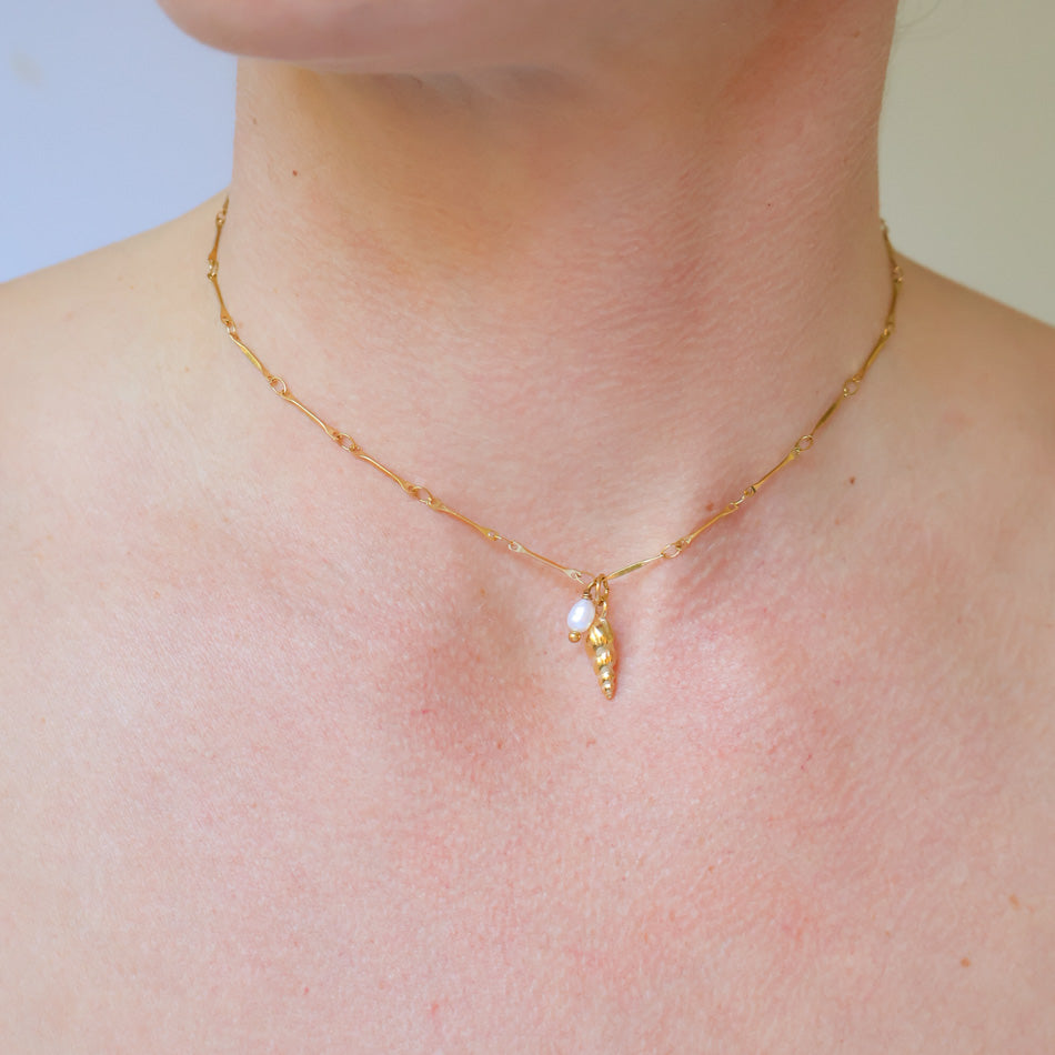 Screw Shell Necklace