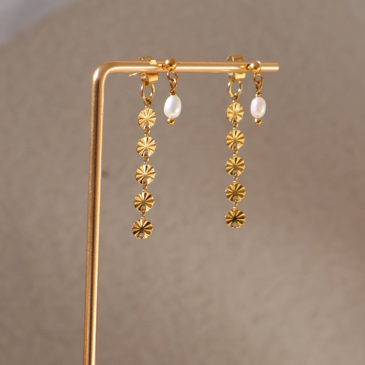 Earring Studs gold dangly