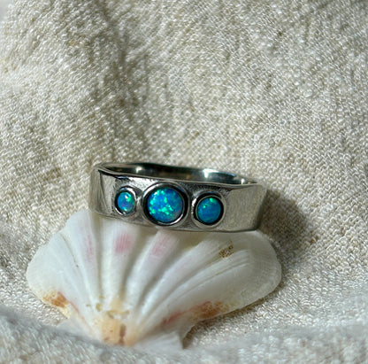 Opal Ring - self confidence booster