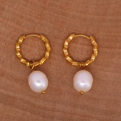 Twisted Pearl Earrings