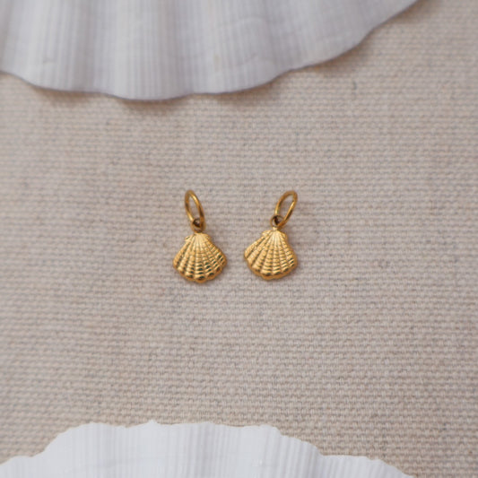 Scallop Shell - Charms only