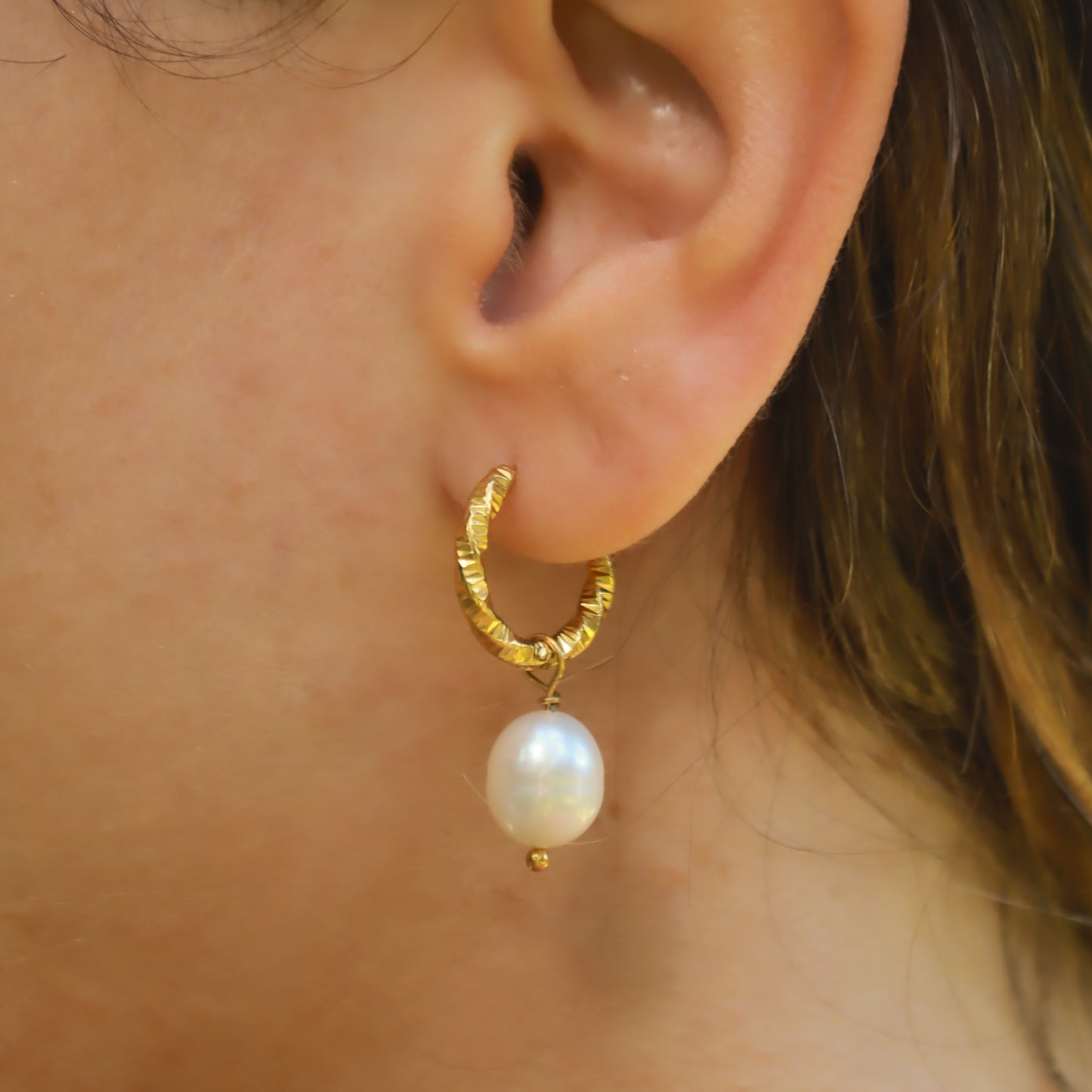Twisted Pearl Earrings