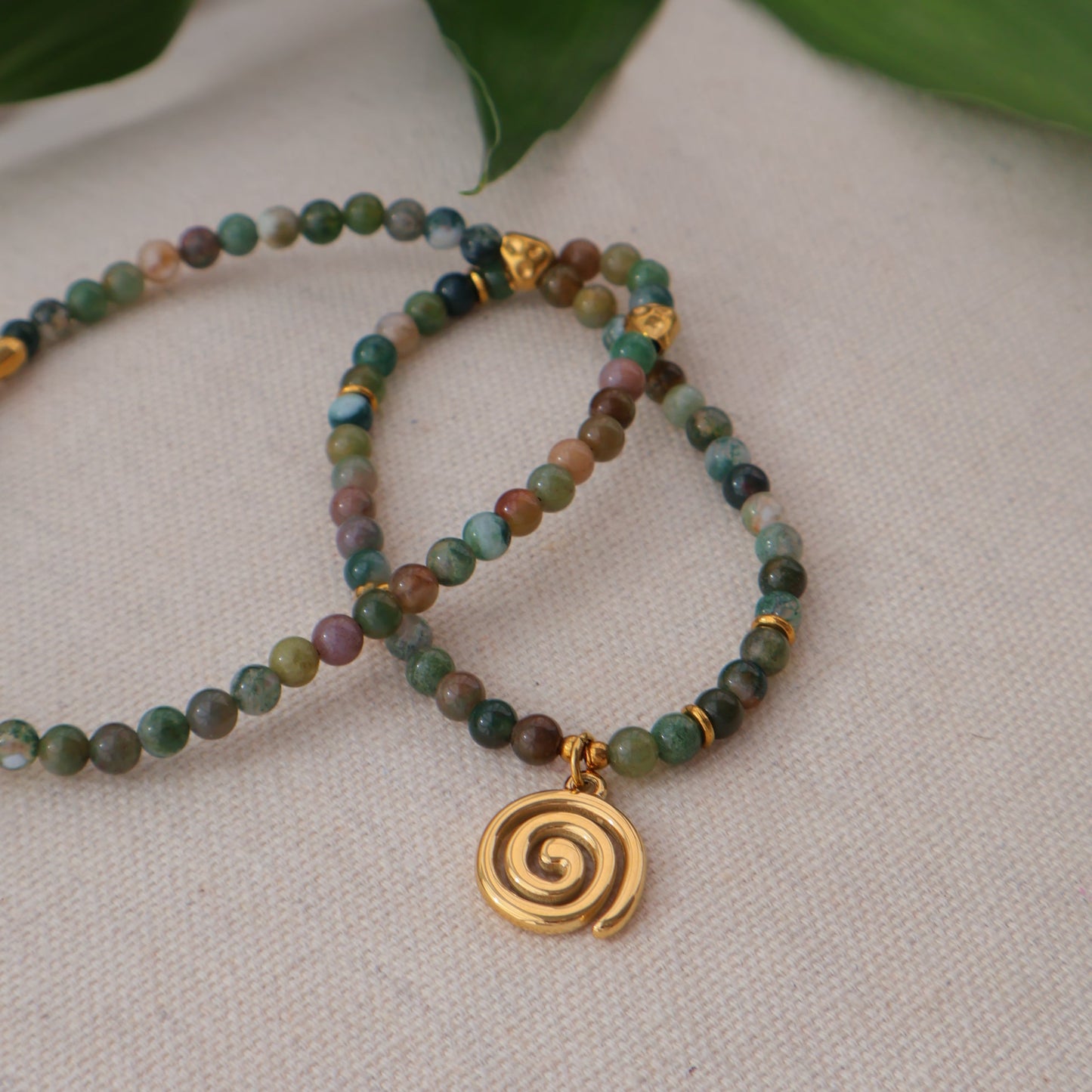 indian agate spiral necklace