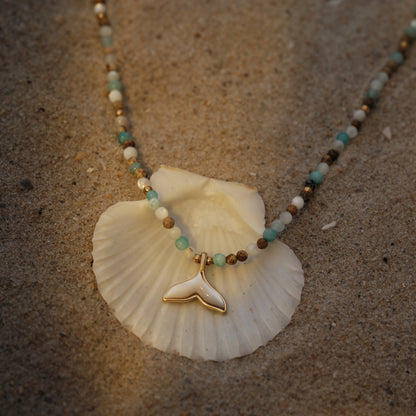 Osealina Whale Tale Choker Necklace