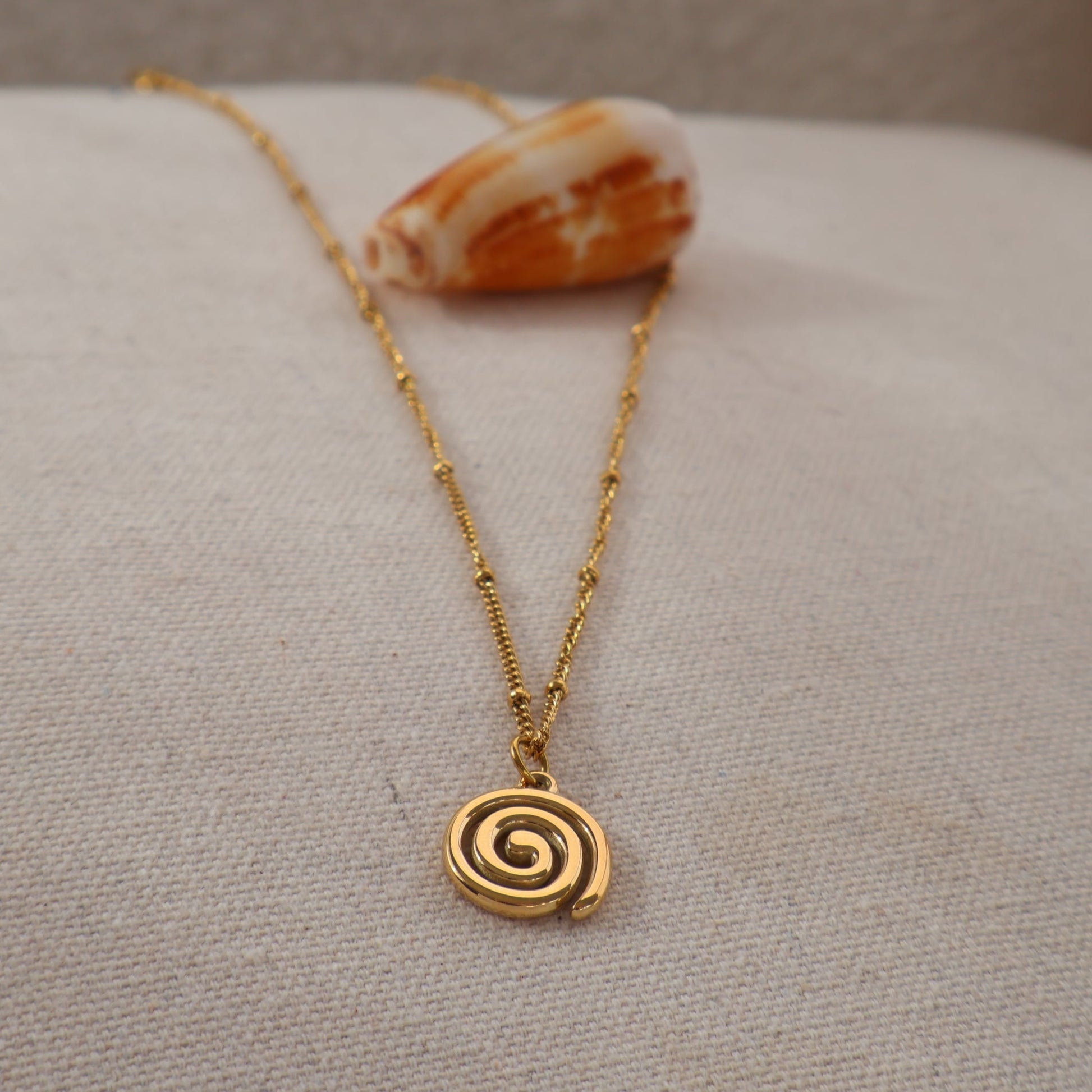 Small_Spiral_necklace