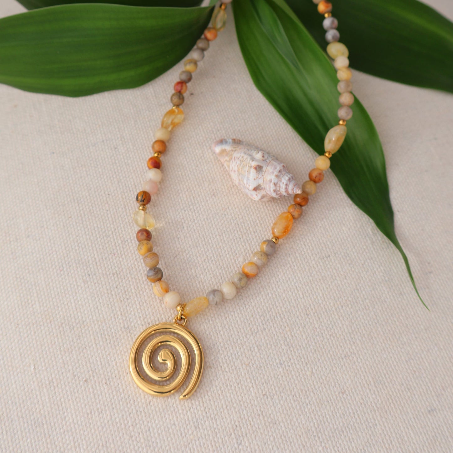 Spiral Necklace Gemstons