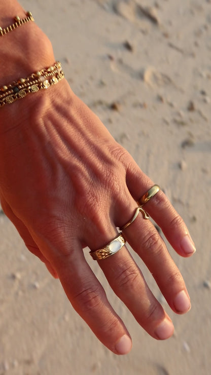 "The Moon" Ring
